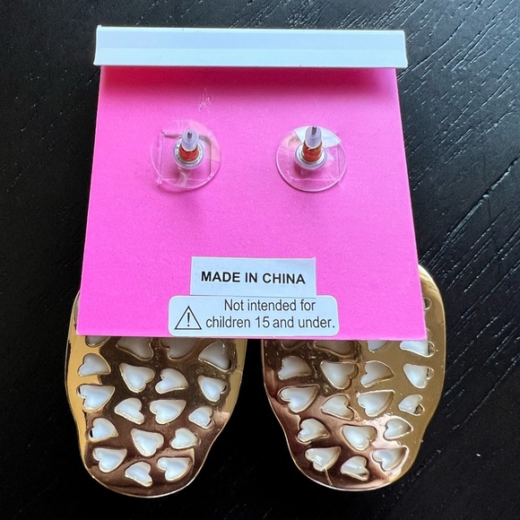 NWT BETSEY JOHNSON HOLA TO LOVE SKULL FLOWER DROP EARRINGS - MULTI | OS - Picture 4 of 4